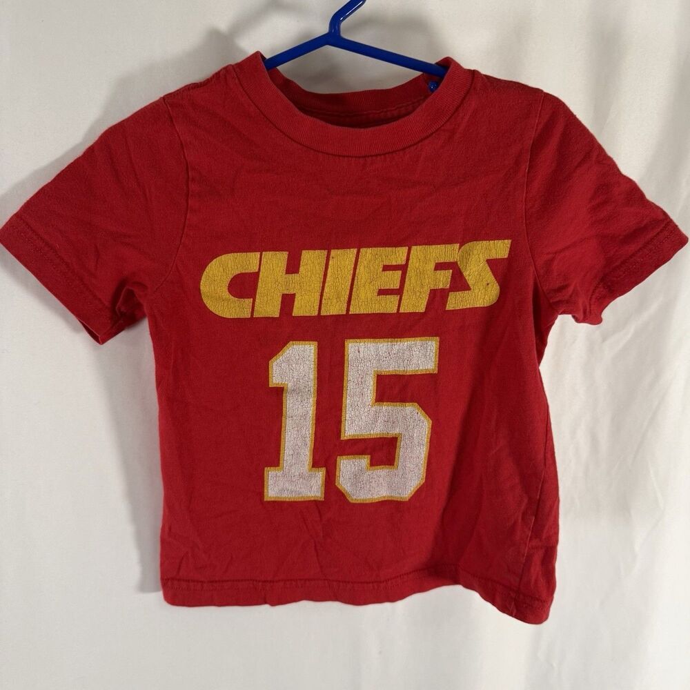 NFL Kansas City Chiefs Mahomes #15 T-Shirt Toddler 2T Red Short Sleeve Crewneck